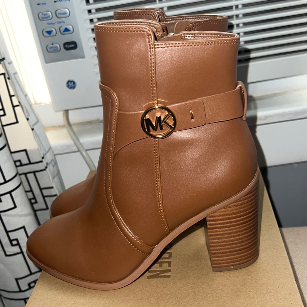 Michael Kors boots
